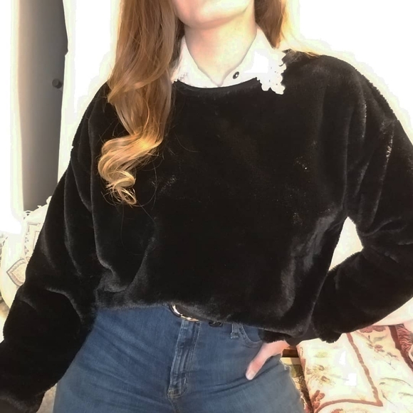 Black faux fur fuzzy sweater crewneck M - Picture 6 of 6